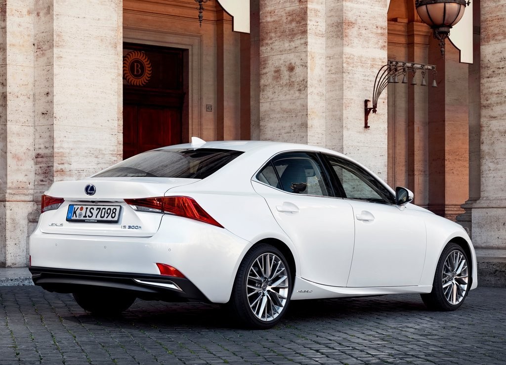 2017 - LEXUS IS, foto 103