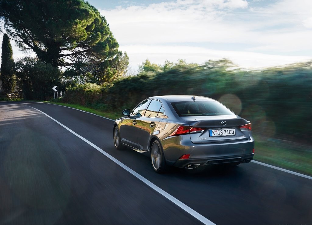 2017 - LEXUS IS, foto 112
