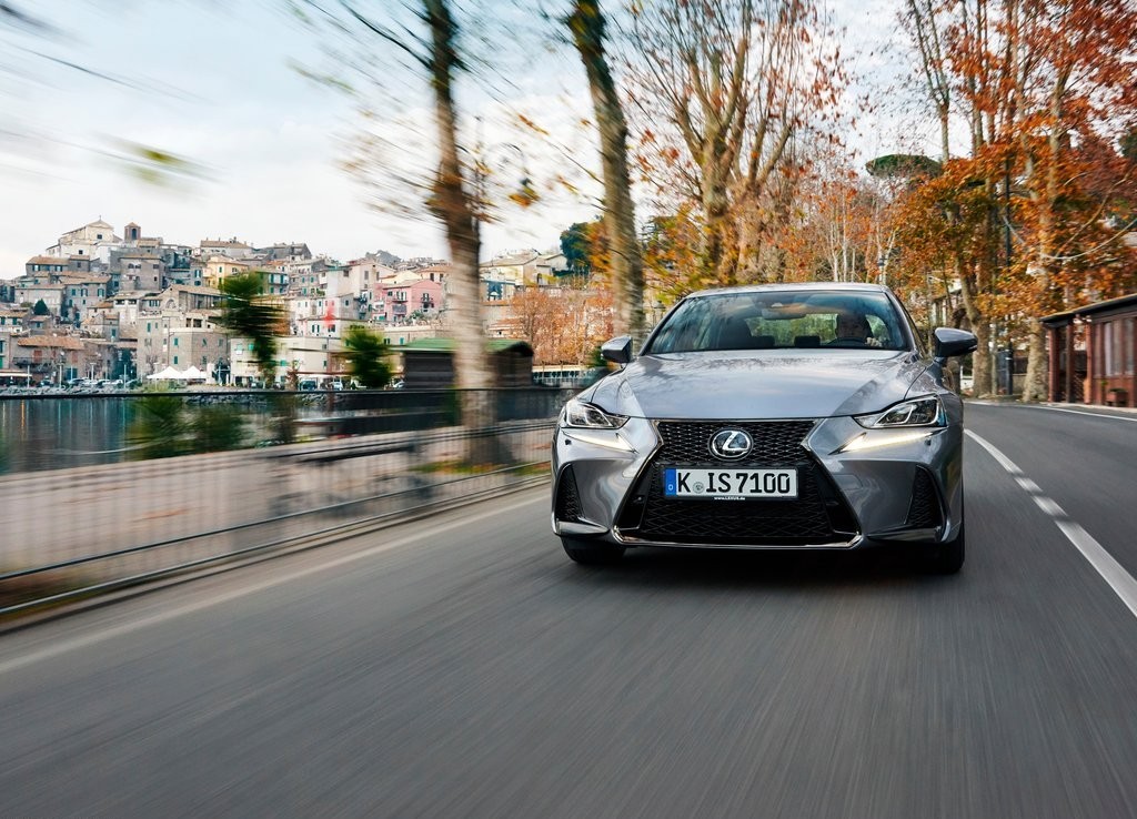 2017 - LEXUS IS, foto 120