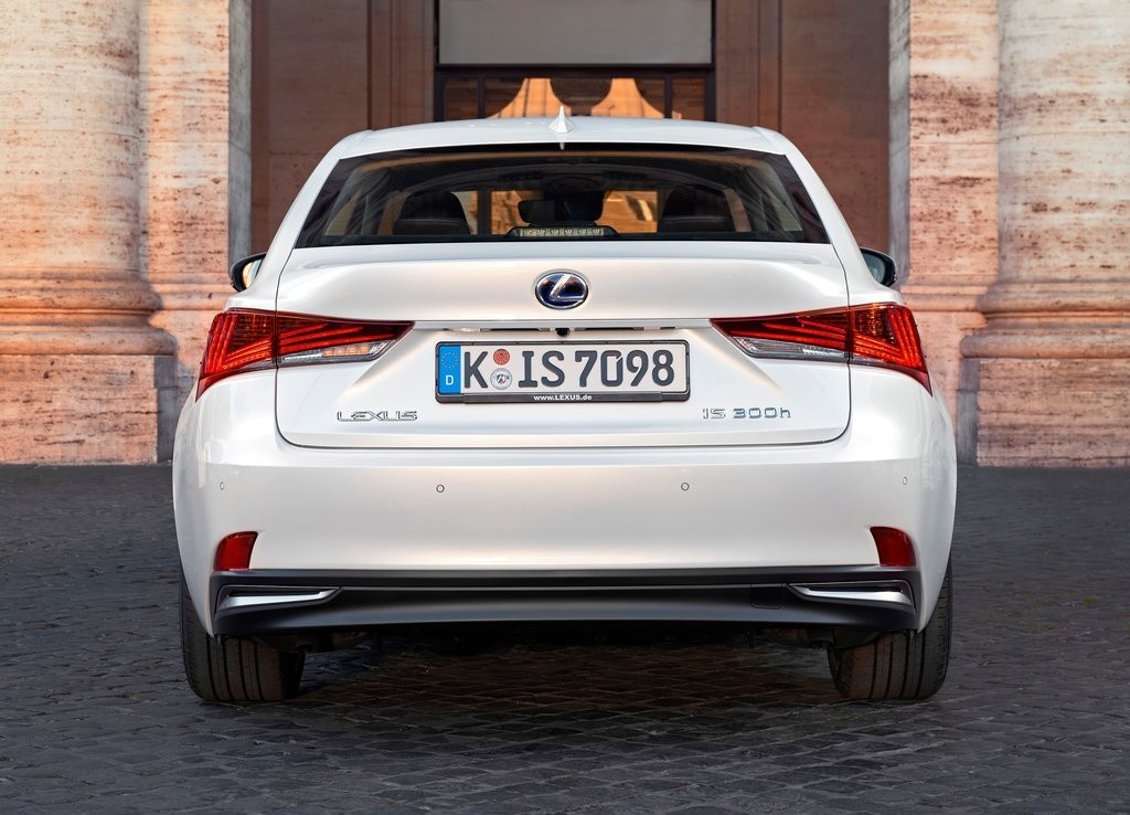 2017 - LEXUS IS, foto 125