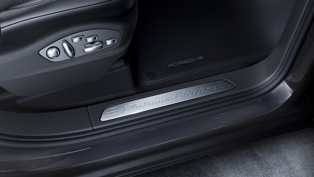 2017 - PORSCHE CAYENNE PLATINUM EDITION, foto 7