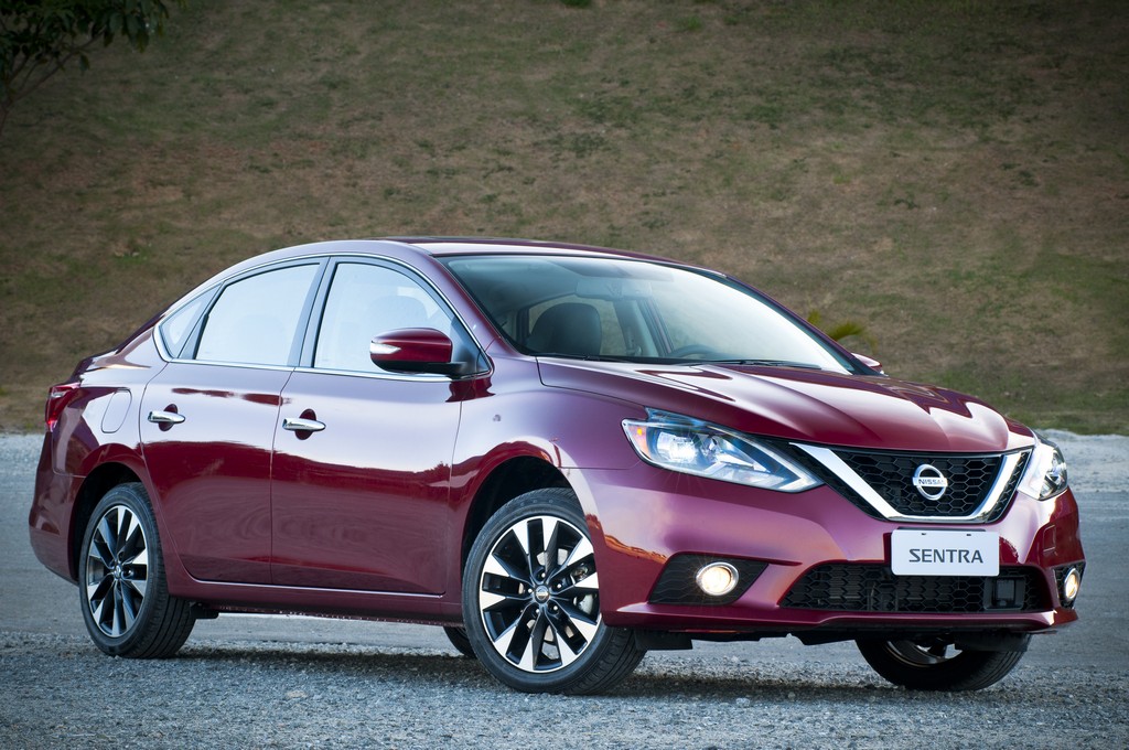 2017 - NISSAN SENTRA, foto 2