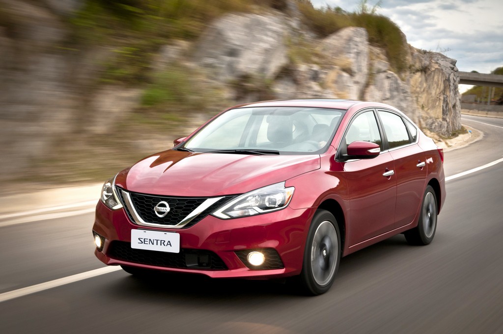 2017 - NISSAN SENTRA, foto 1