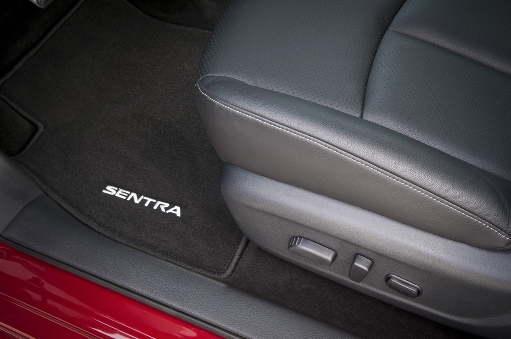 2017 - NISSAN SENTRA, foto 24