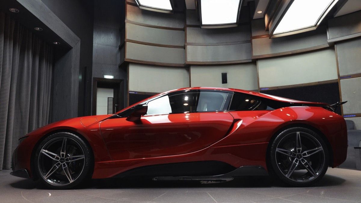 2016 - BMW i8 'LAVA RED' BY AC SCHNITZER, foto 2