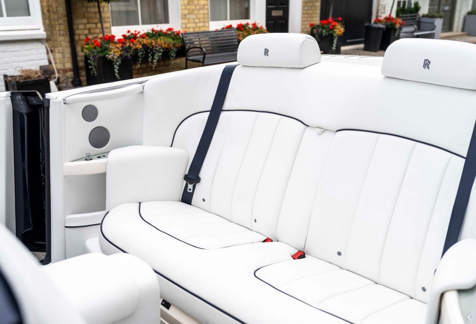2016 - ROLLS-ROYCE PHANTOM DROPHEAD COUPE ZENITH EDITION, foto 37