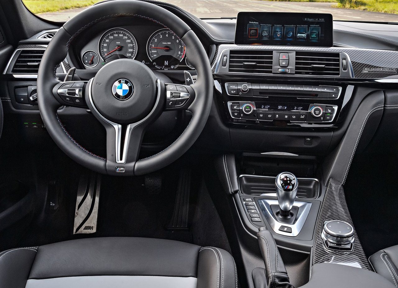 2016 - BMW M3 SEDAN ‘30 JAHRE M3’ EDITION, foto 37