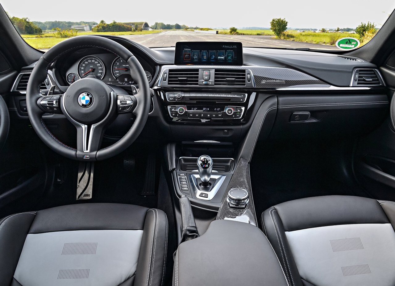 2016 - BMW M3 SEDAN ‘30 JAHRE M3’ EDITION, foto 38