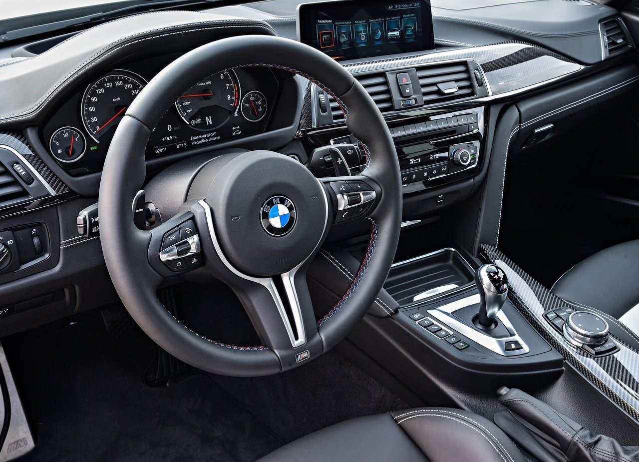 2016 - BMW M3 SEDAN ‘30 JAHRE M3’ EDITION, foto 39