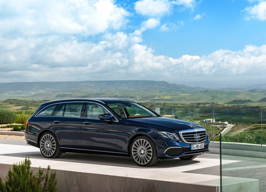 MERCEDES-BENZ E ESTATE, foto 1