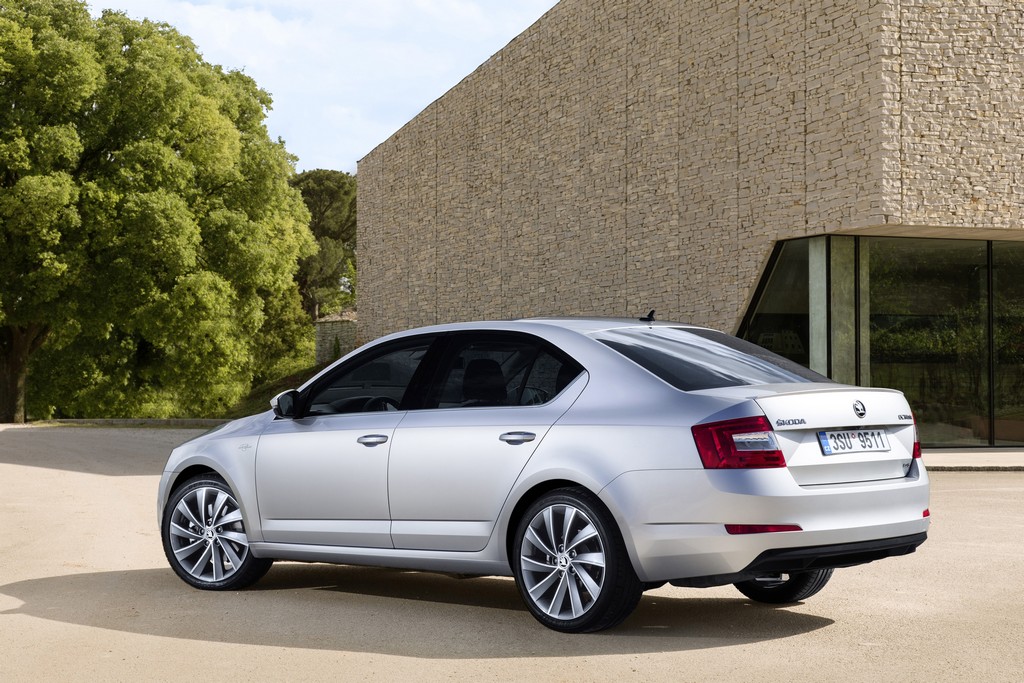 2016 - SKODA OCTAVIA, foto 10