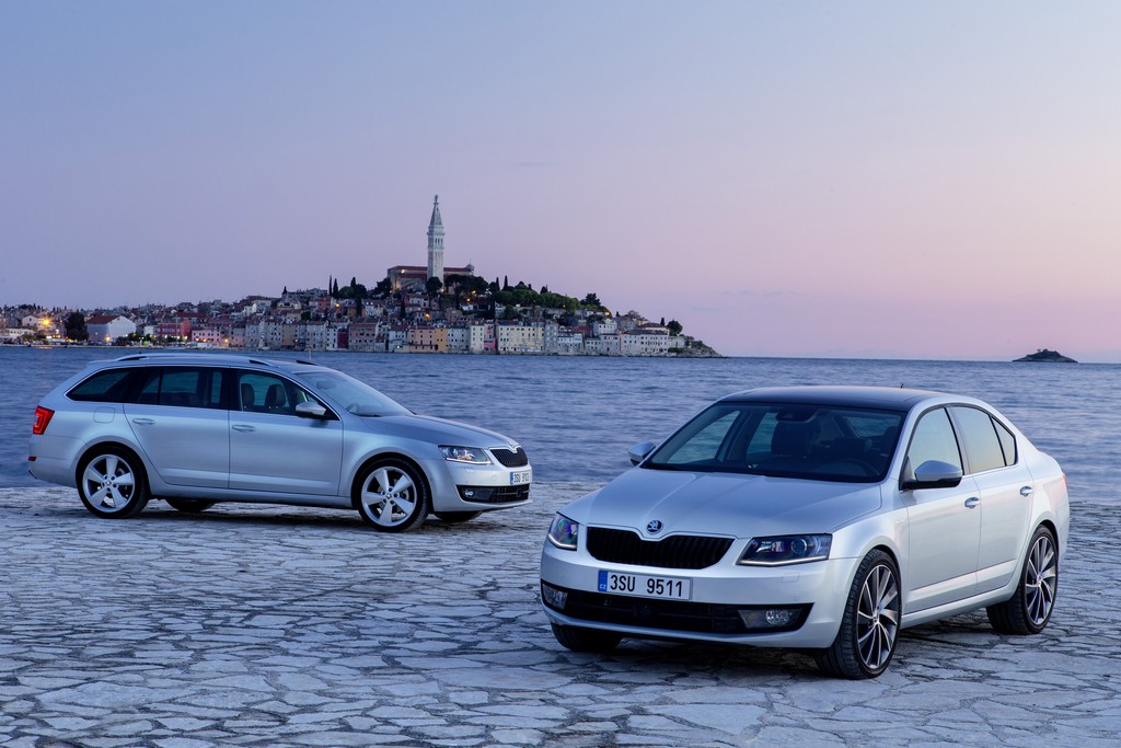 2016 - SKODA OCTAVIA COMBI, foto 13