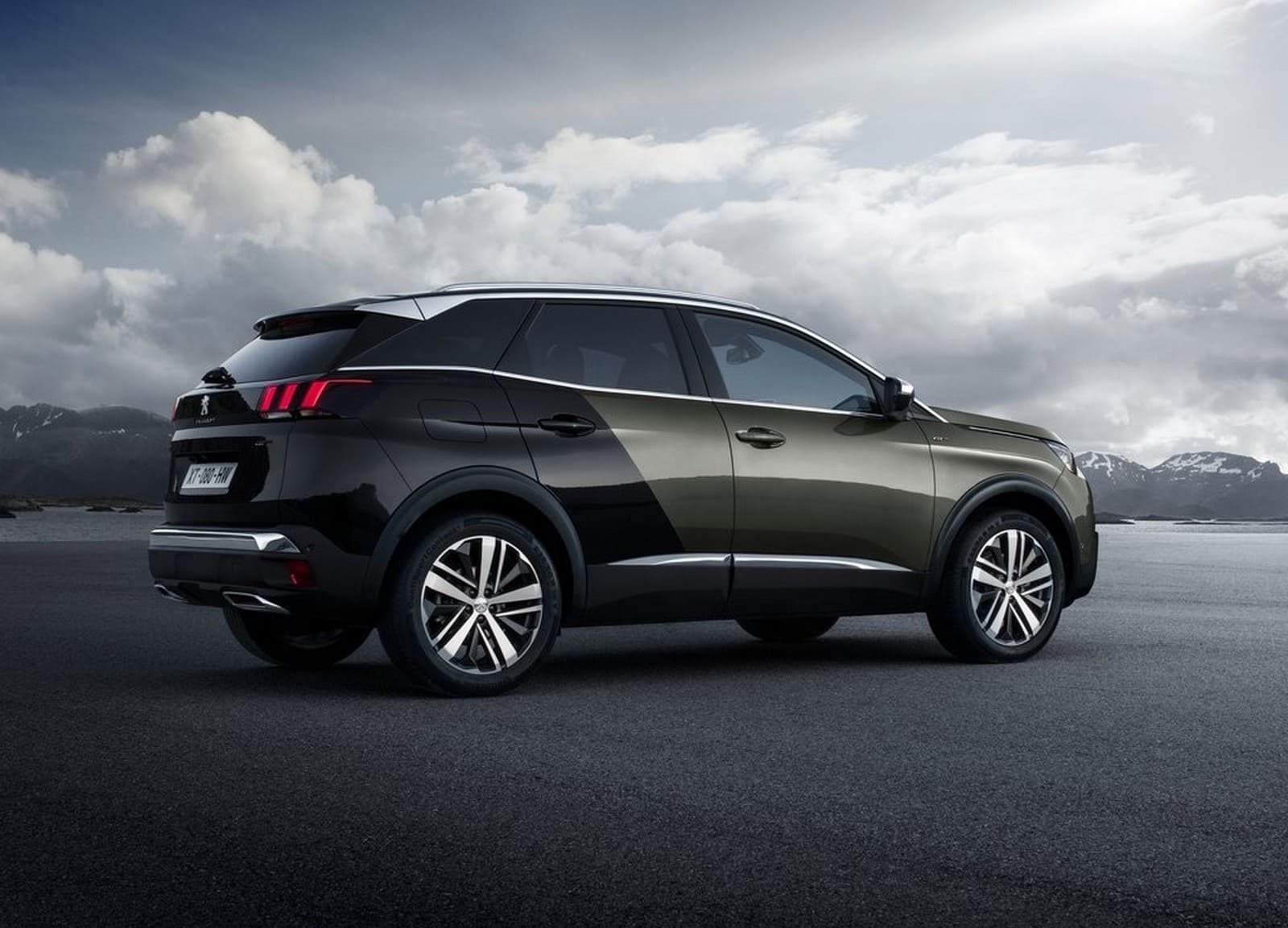 2017 - PEUGEOT 3008 GT, foto 34