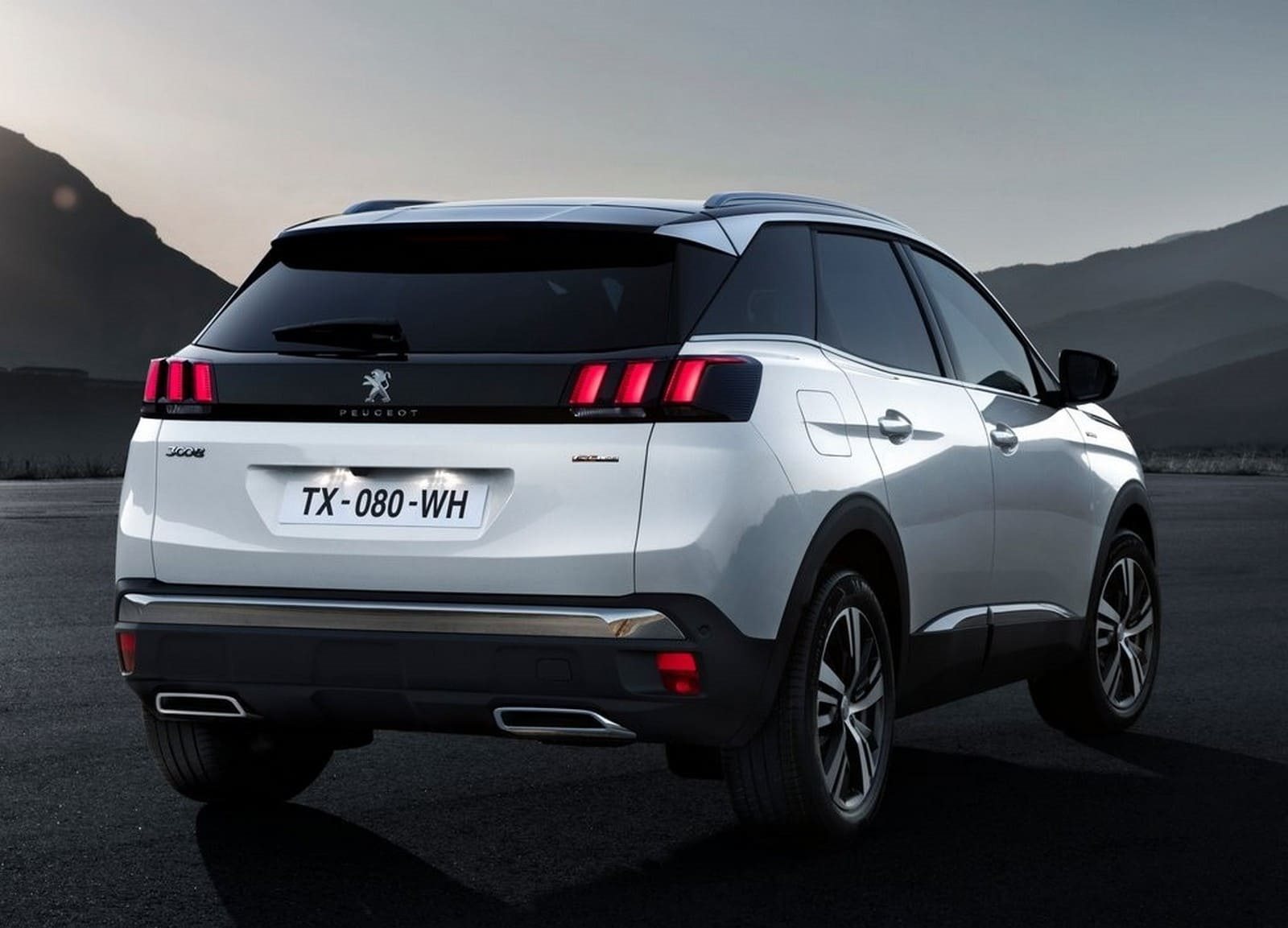 2017 - PEUGEOT 3008 GT, foto 35
