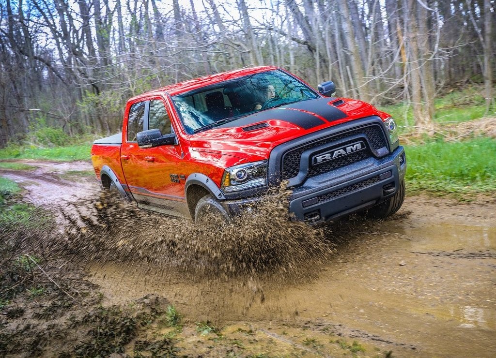 2016 - RAM 1500 REBEL BY MOPAR, foto 4