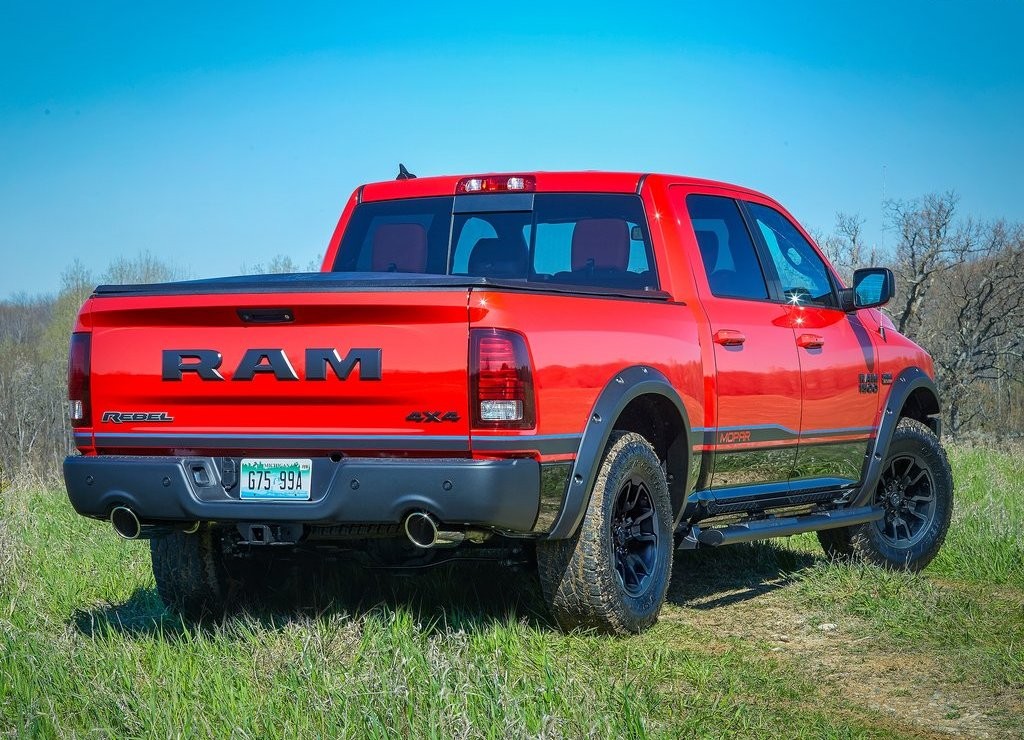 2016 - RAM 1500 REBEL BY MOPAR, foto 7