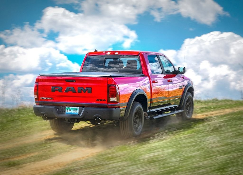 2016 - RAM 1500 REBEL BY MOPAR, foto 10