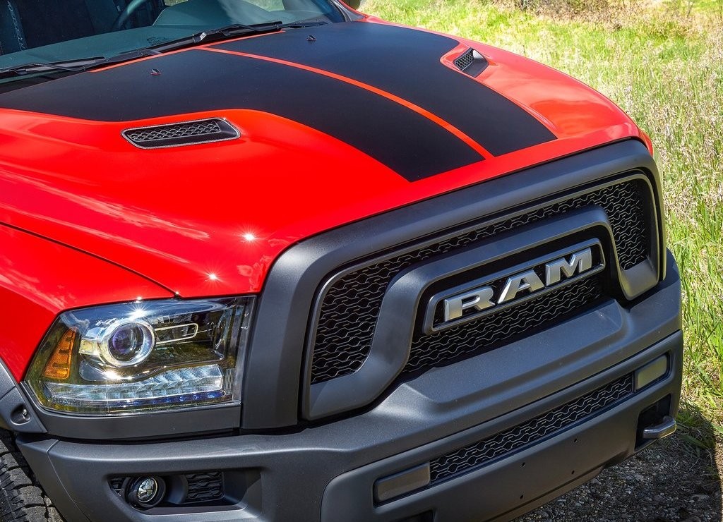 2016 - RAM 1500 REBEL BY MOPAR, foto 11