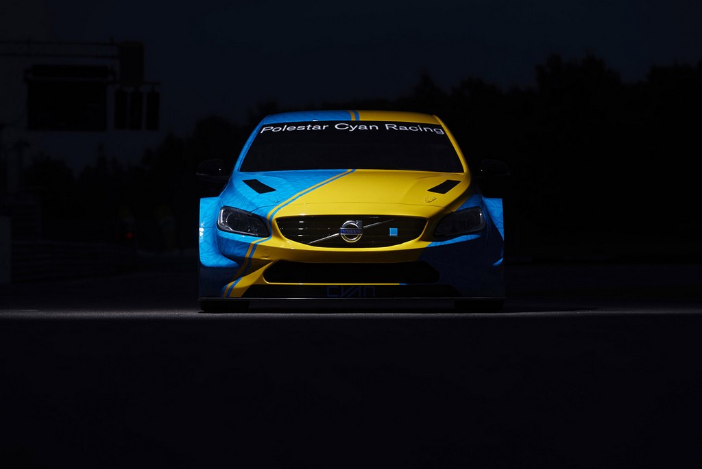 2016 - VOLVO S60 POLESTAR ART CAR WTCC BY BERNADOTTE & KYLBERG, foto 1