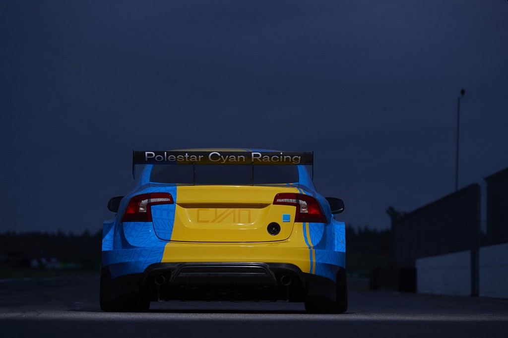 2016 - VOLVO S60 POLESTAR ART CAR WTCC BY BERNADOTTE & KYLBERG, foto 5