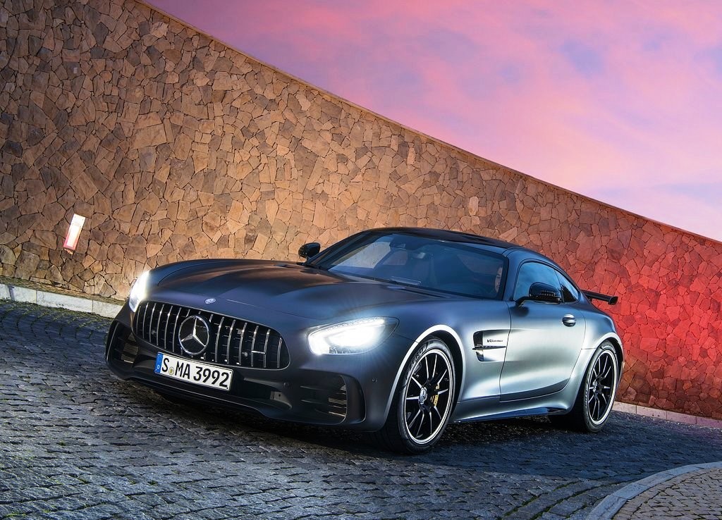2017 - MERCEDES-AMG GT R, foto 1