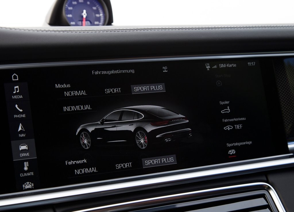 2017 - PORSCHE PANAMERA, foto 81