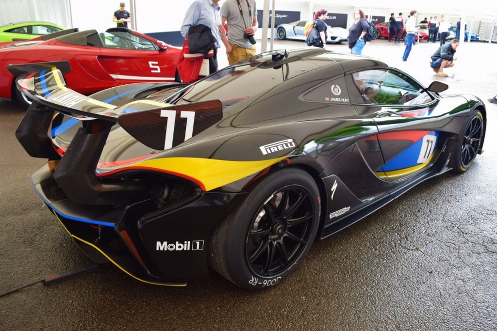 2016 - McLAREN P1 GTR JAMES HUNT EDITION, foto 3