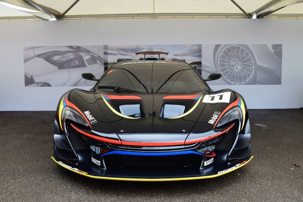 2016 - McLAREN P1 GTR JAMES HUNT EDITION, foto 5