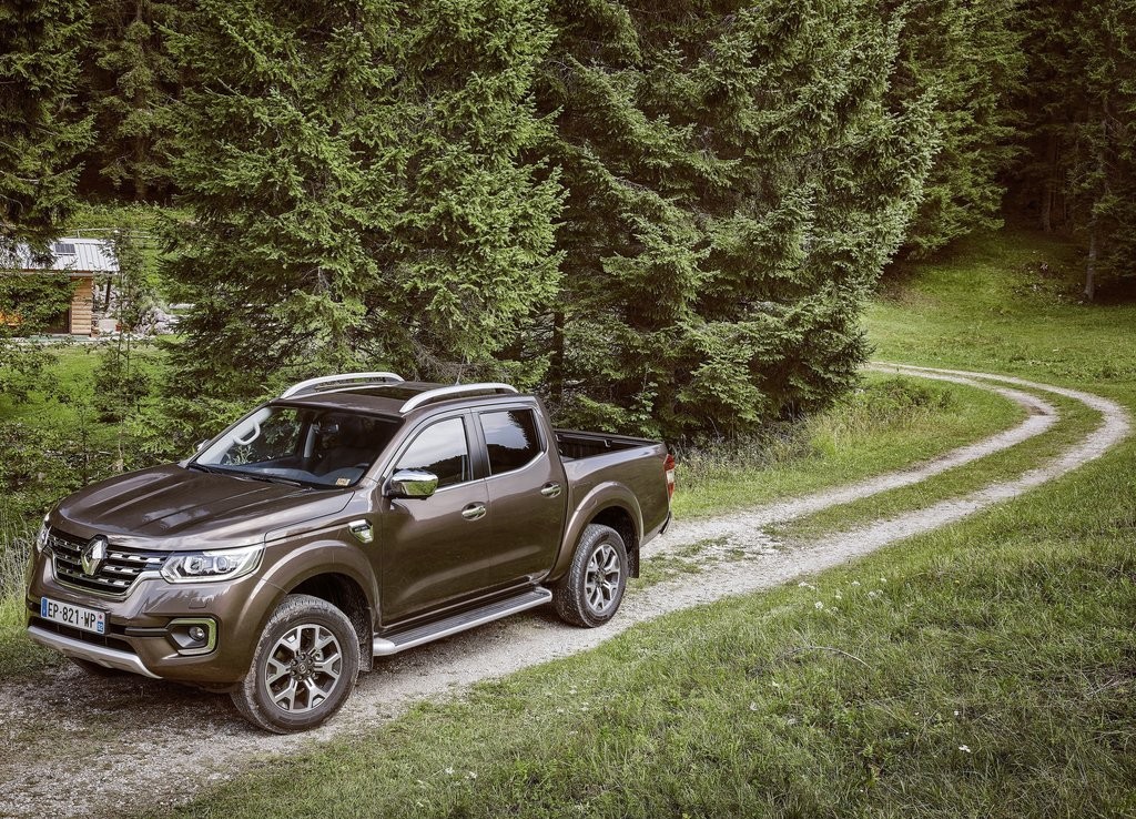 2017 - RENAULT ALASKAN, foto 12