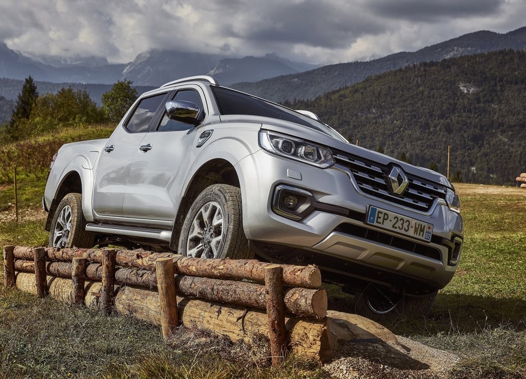 2017 - RENAULT ALASKAN, foto 19