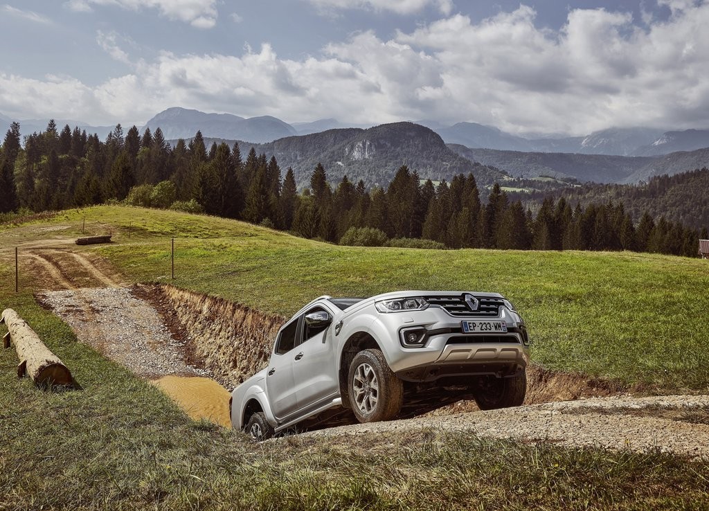 2017 - RENAULT ALASKAN, foto 22