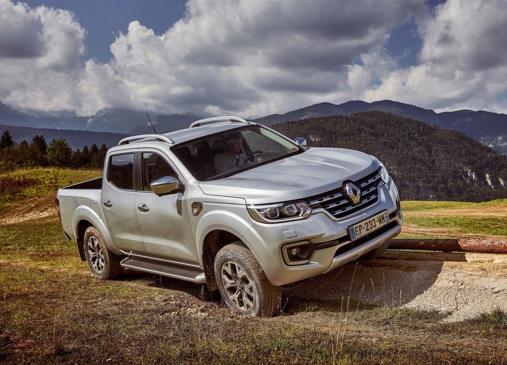 2017 - RENAULT ALASKAN, foto 23