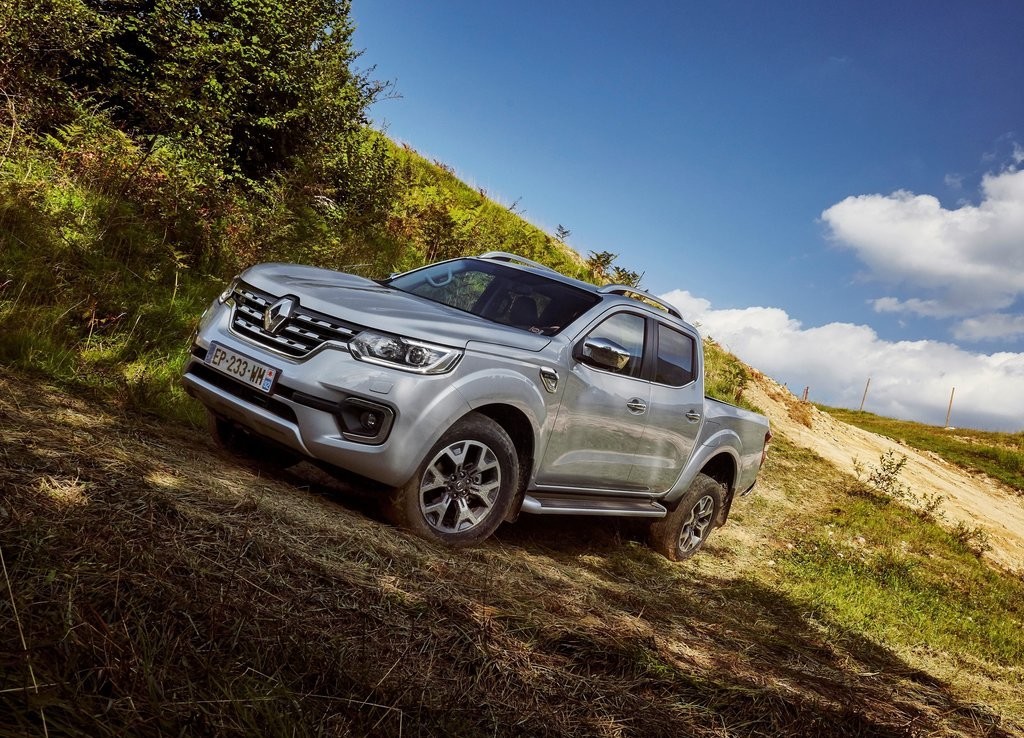 2017 - RENAULT ALASKAN, foto 37
