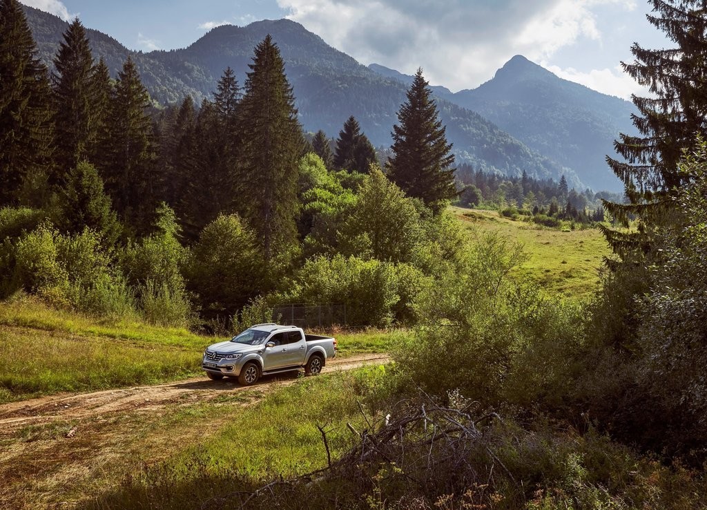 2017 - RENAULT ALASKAN, foto 40