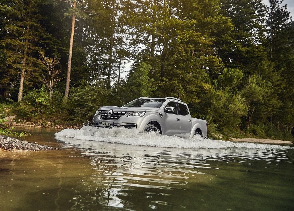 2017 - RENAULT ALASKAN, foto 42