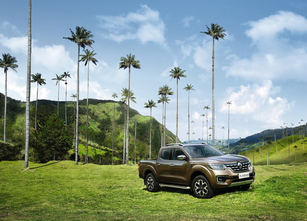 2017 - RENAULT ALASKAN, foto 44