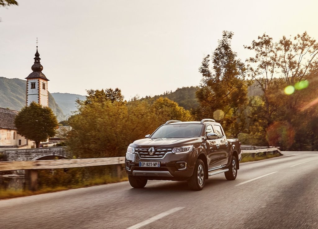2017 - RENAULT ALASKAN, foto 79