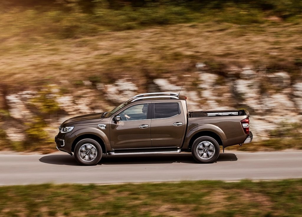 2017 - RENAULT ALASKAN, foto 90