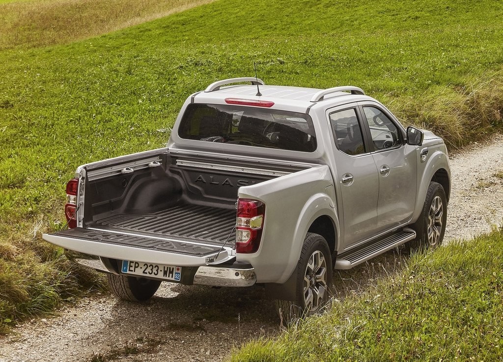 2017 - RENAULT ALASKAN, foto 97