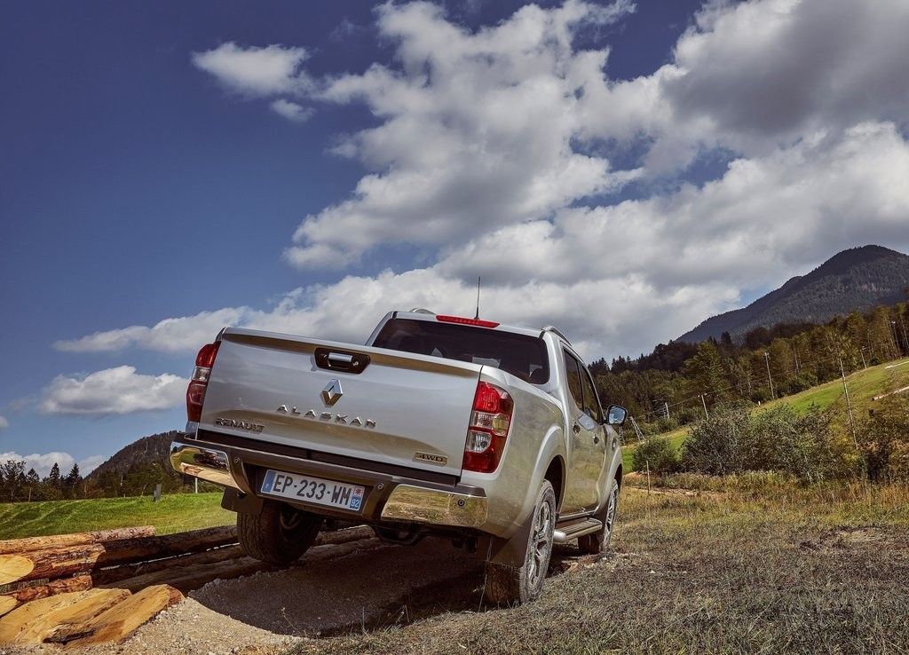 2017 - RENAULT ALASKAN, foto 113