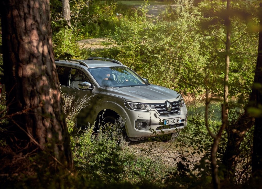 2017 - RENAULT ALASKAN, foto 148
