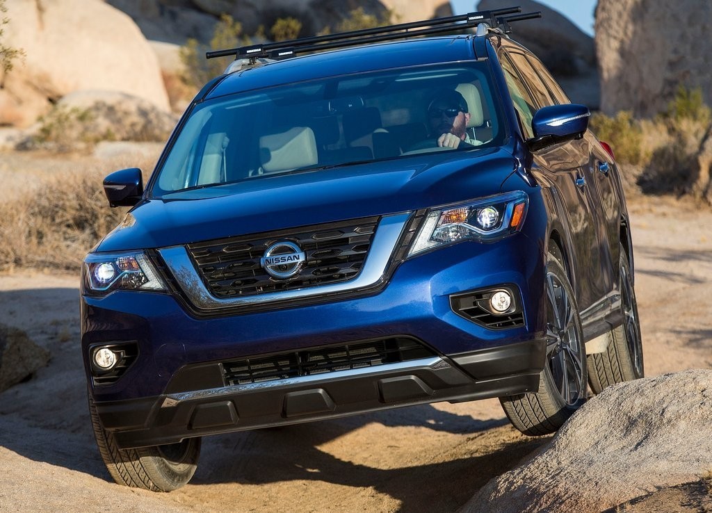 2017 - NISSAN PATHFINDER, foto 9