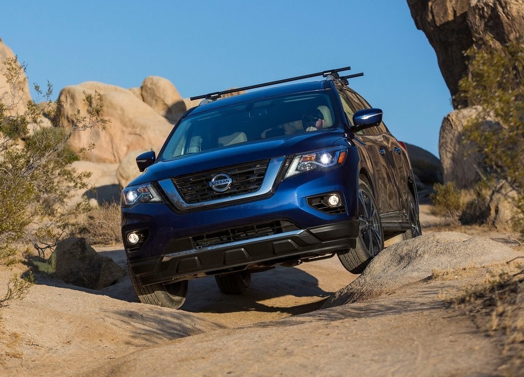 2017 - NISSAN PATHFINDER, foto 11