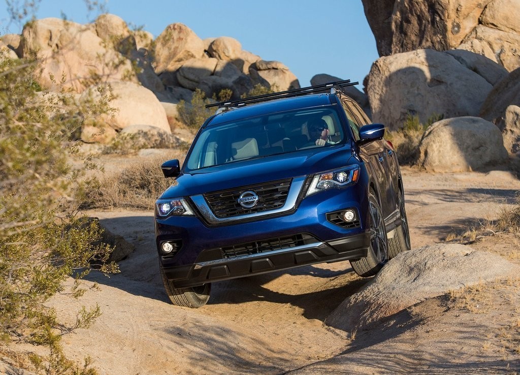 2017 - NISSAN PATHFINDER, foto 12