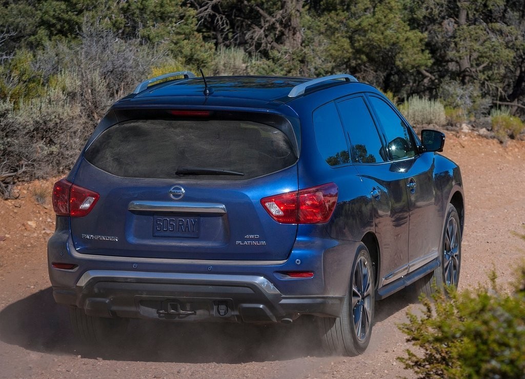 2017 - NISSAN PATHFINDER, foto 40