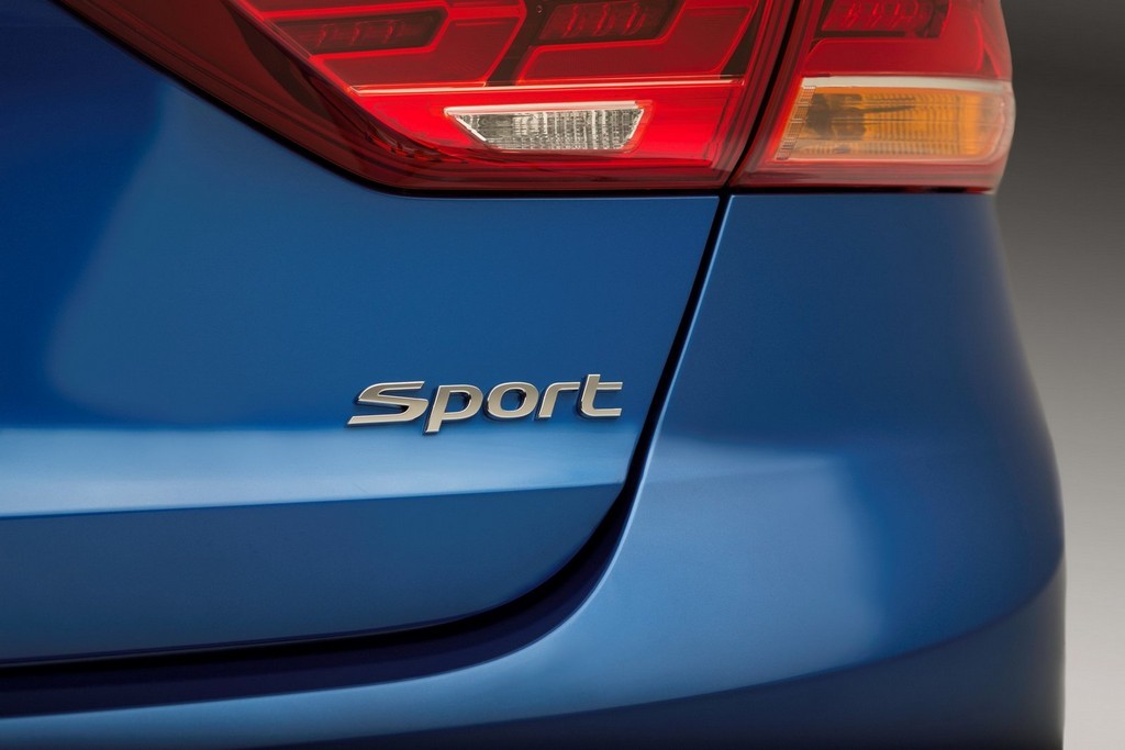2017 - HYUNDAI ELANTRA SPORT, foto 8
