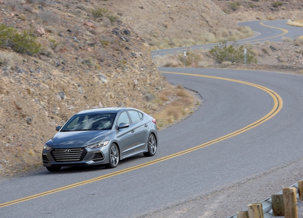 2017 - HYUNDAI ELANTRA SPORT, foto 28
