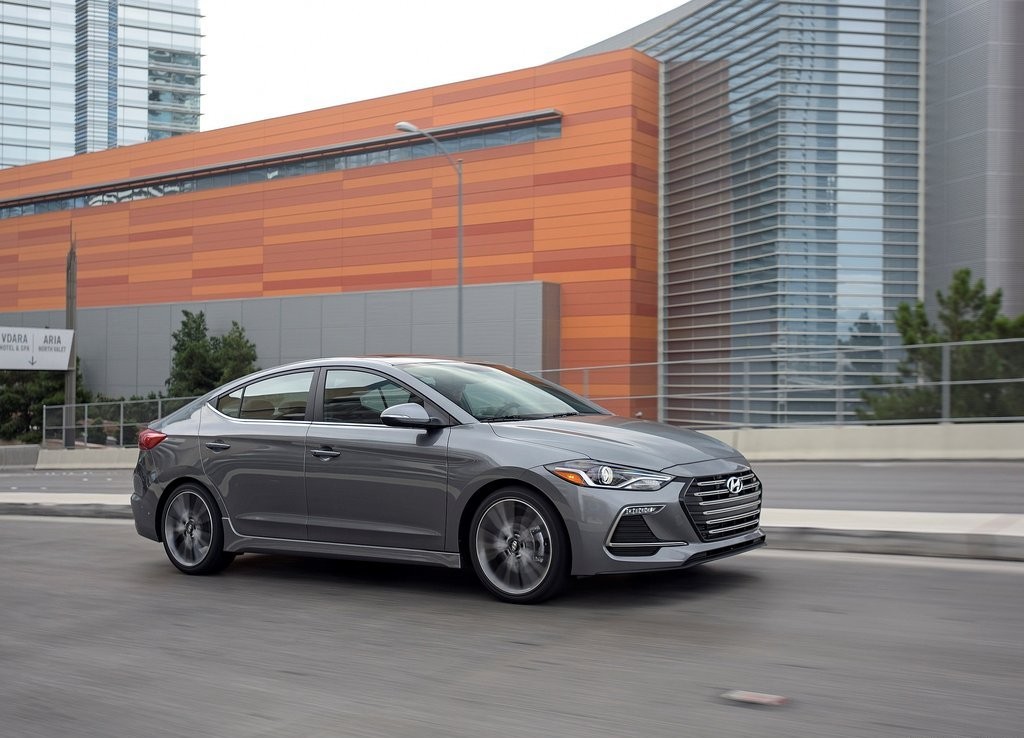 2017 - HYUNDAI ELANTRA SPORT, foto 33