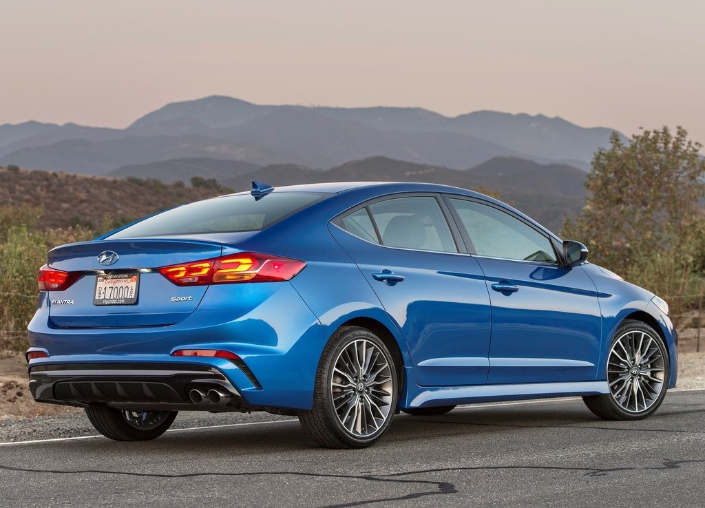 2017 - HYUNDAI ELANTRA SPORT, foto 44