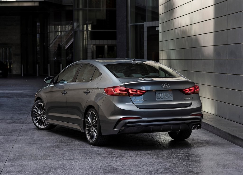 2017 - HYUNDAI ELANTRA SPORT, foto 47
